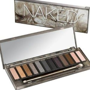 Urban Decay Naked Smokey Pallet